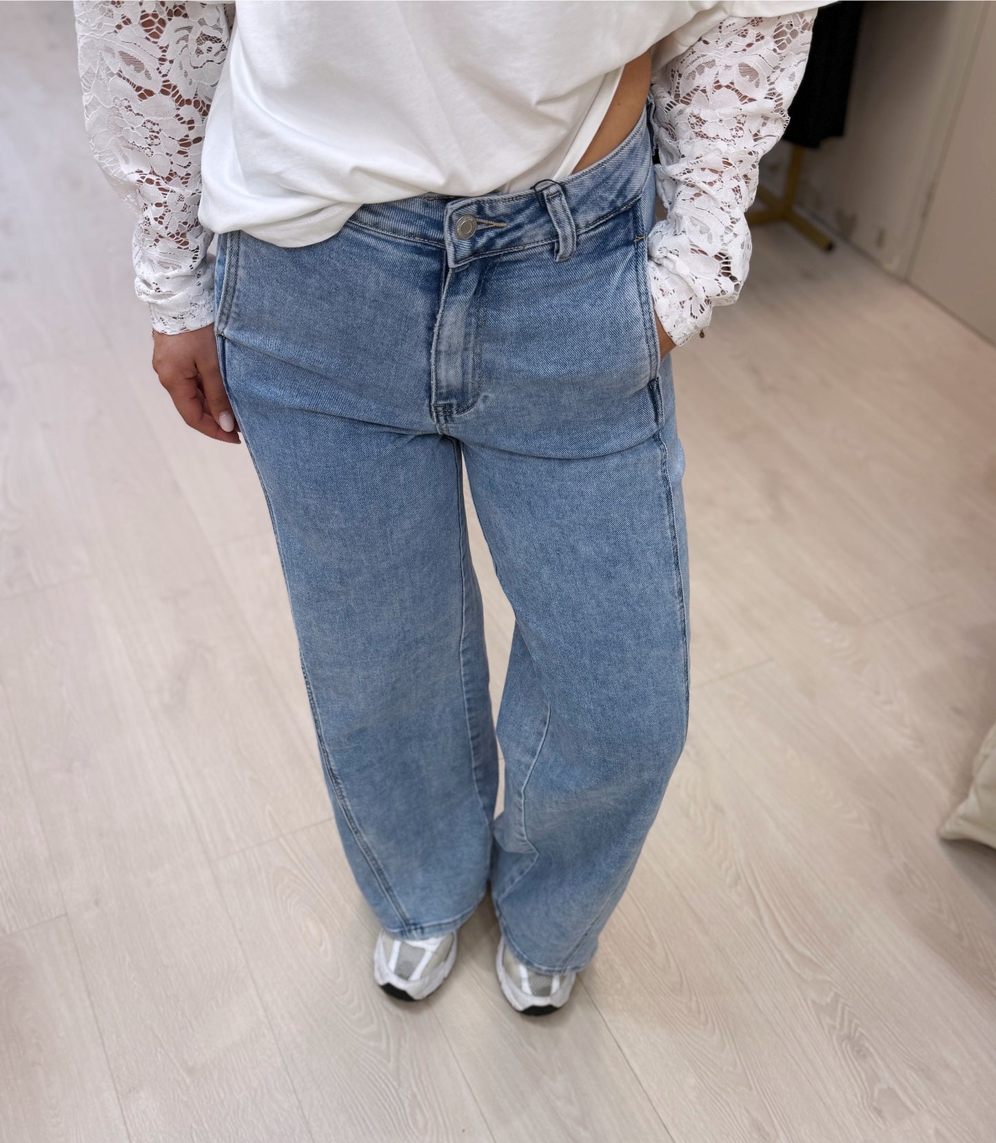 SIDE POCKET JEANS - BLUE
