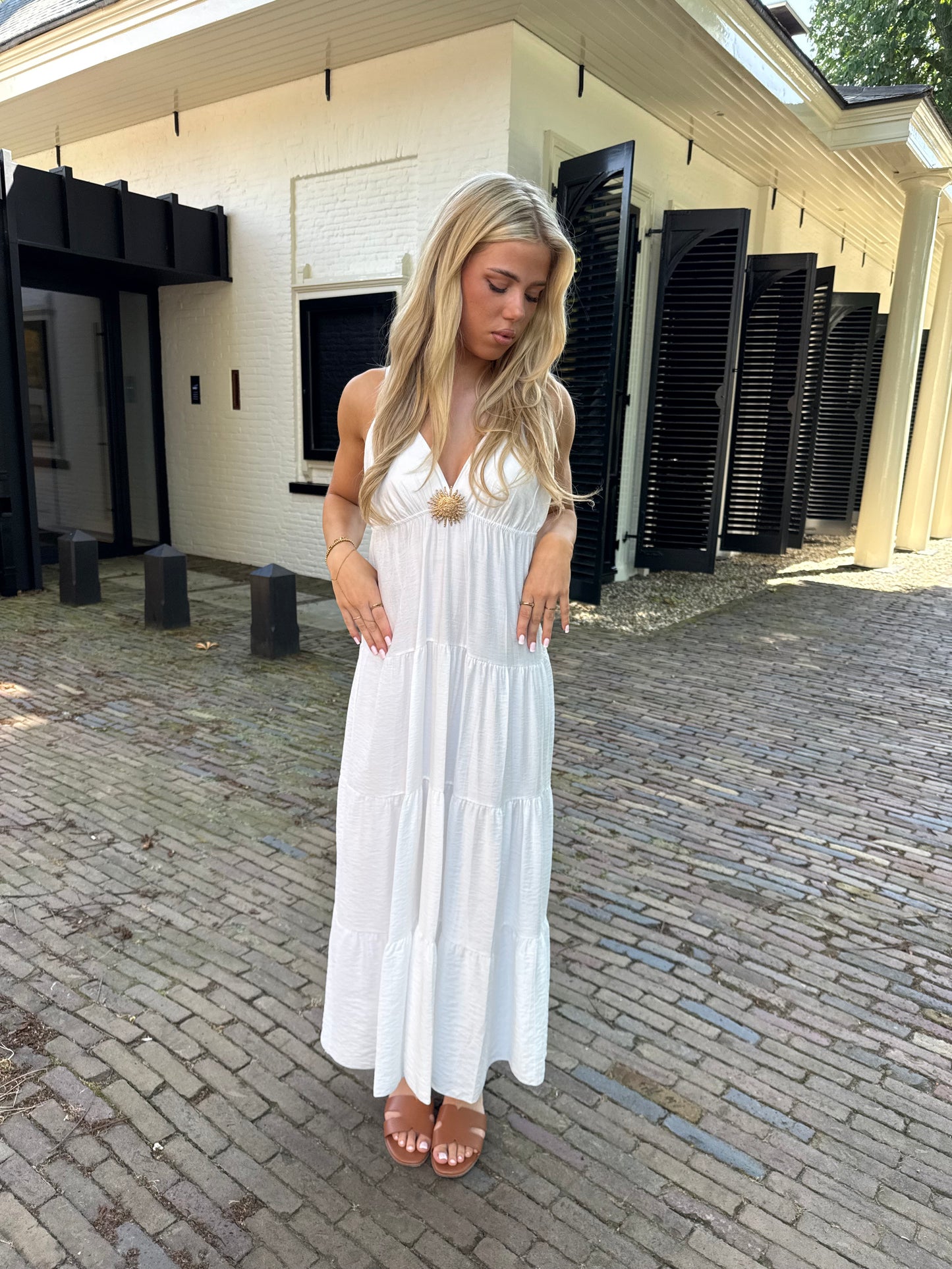 Dress white