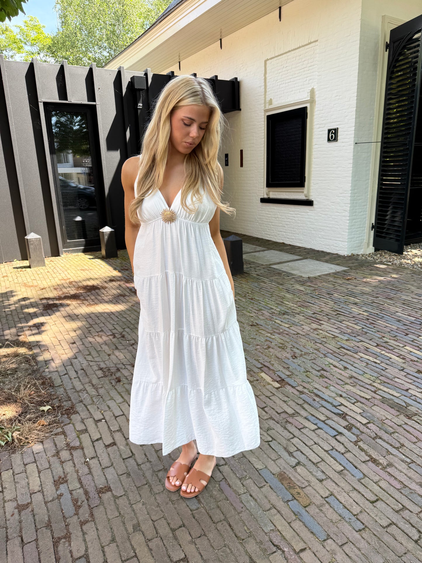 Dress white