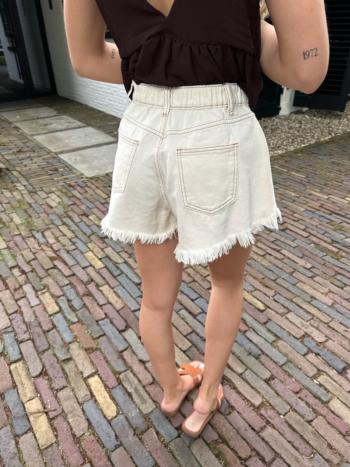 Flared denim shorts cream
