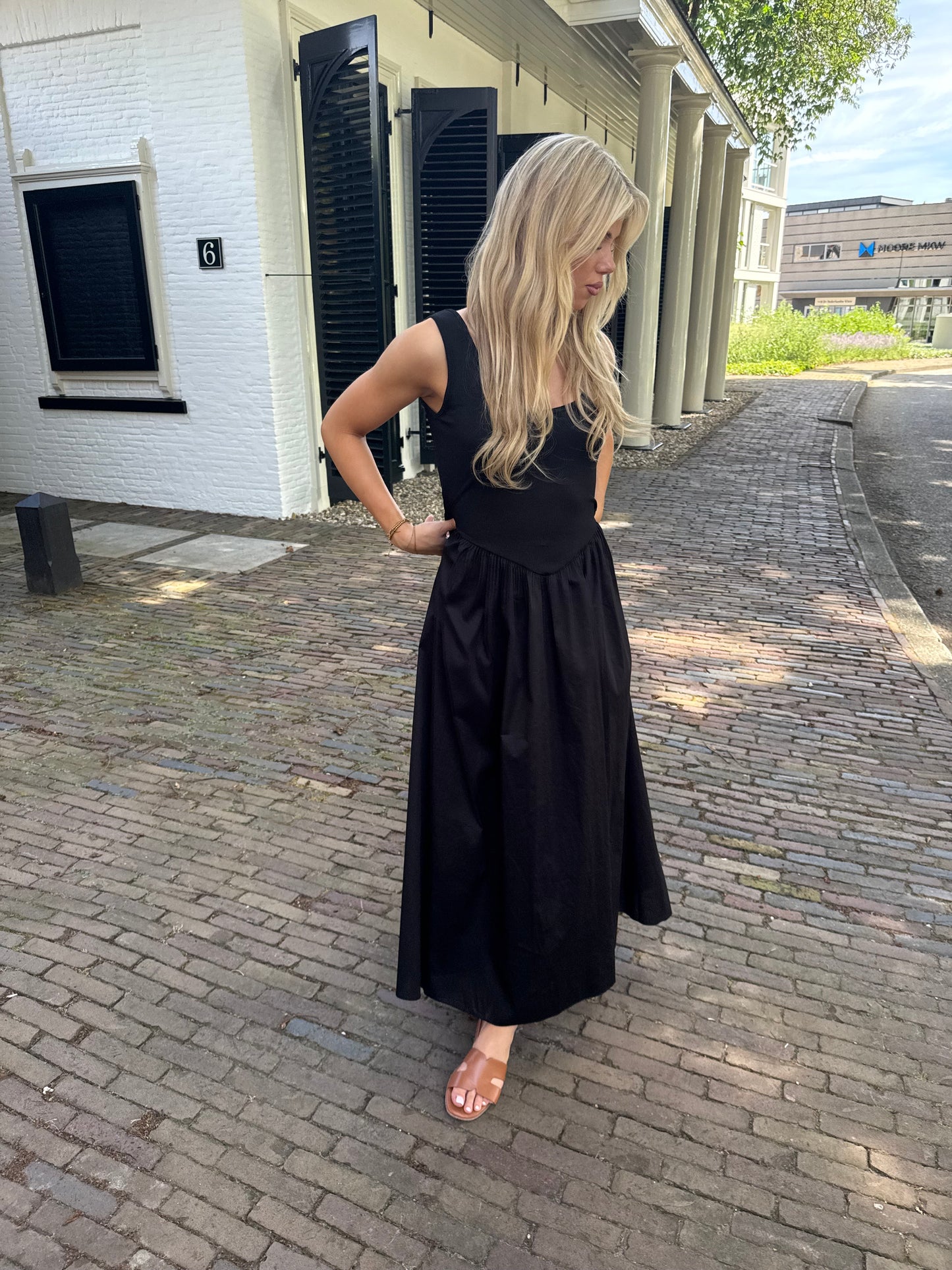 Maxi dress black