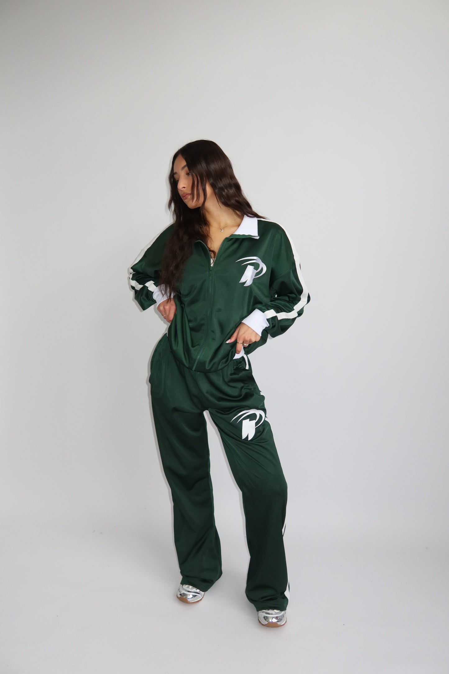 Priority striped tracksuit - green