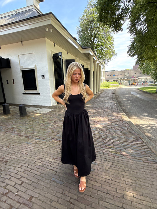 Maxi dress black
