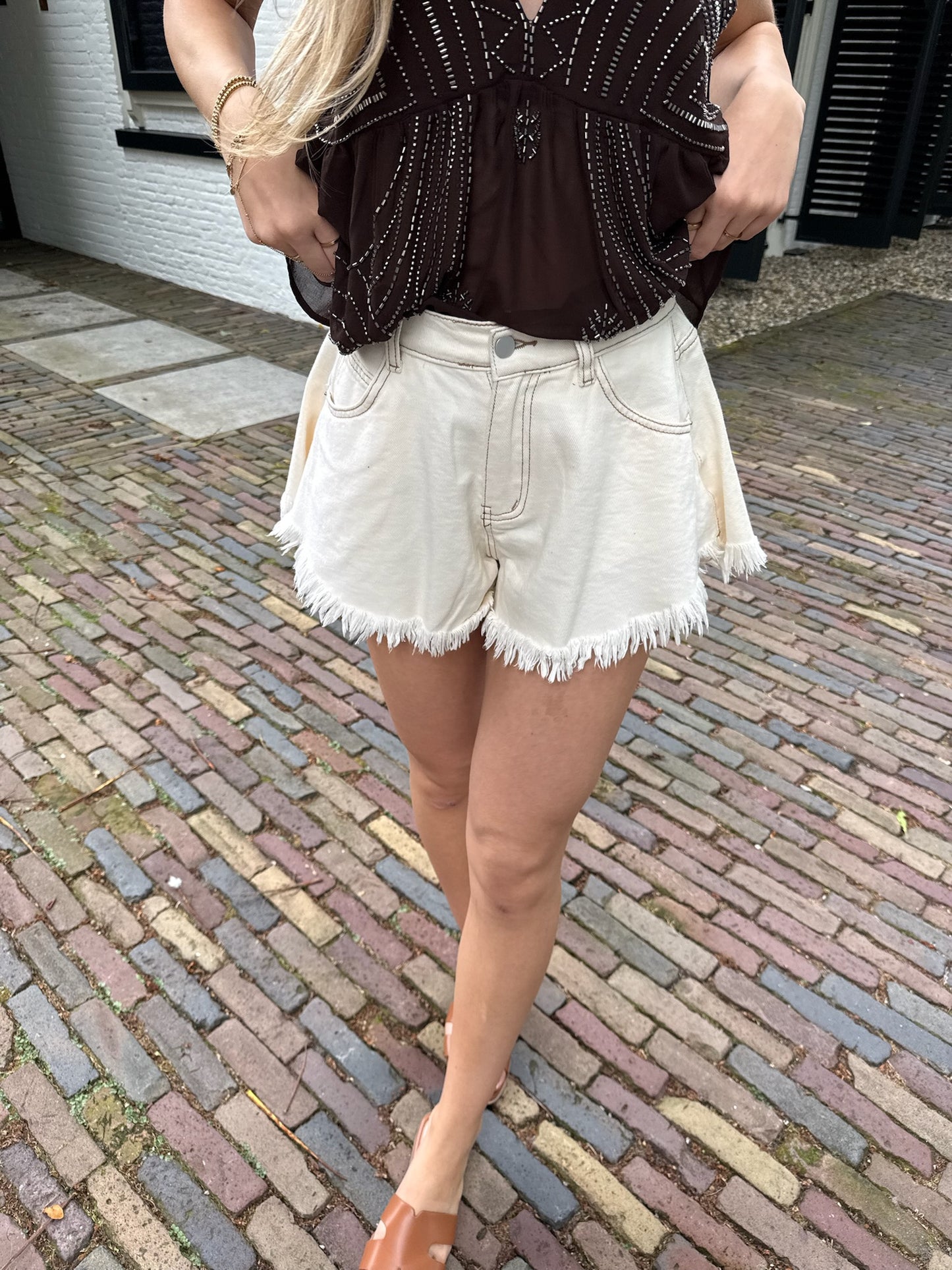 Flared denim shorts cream