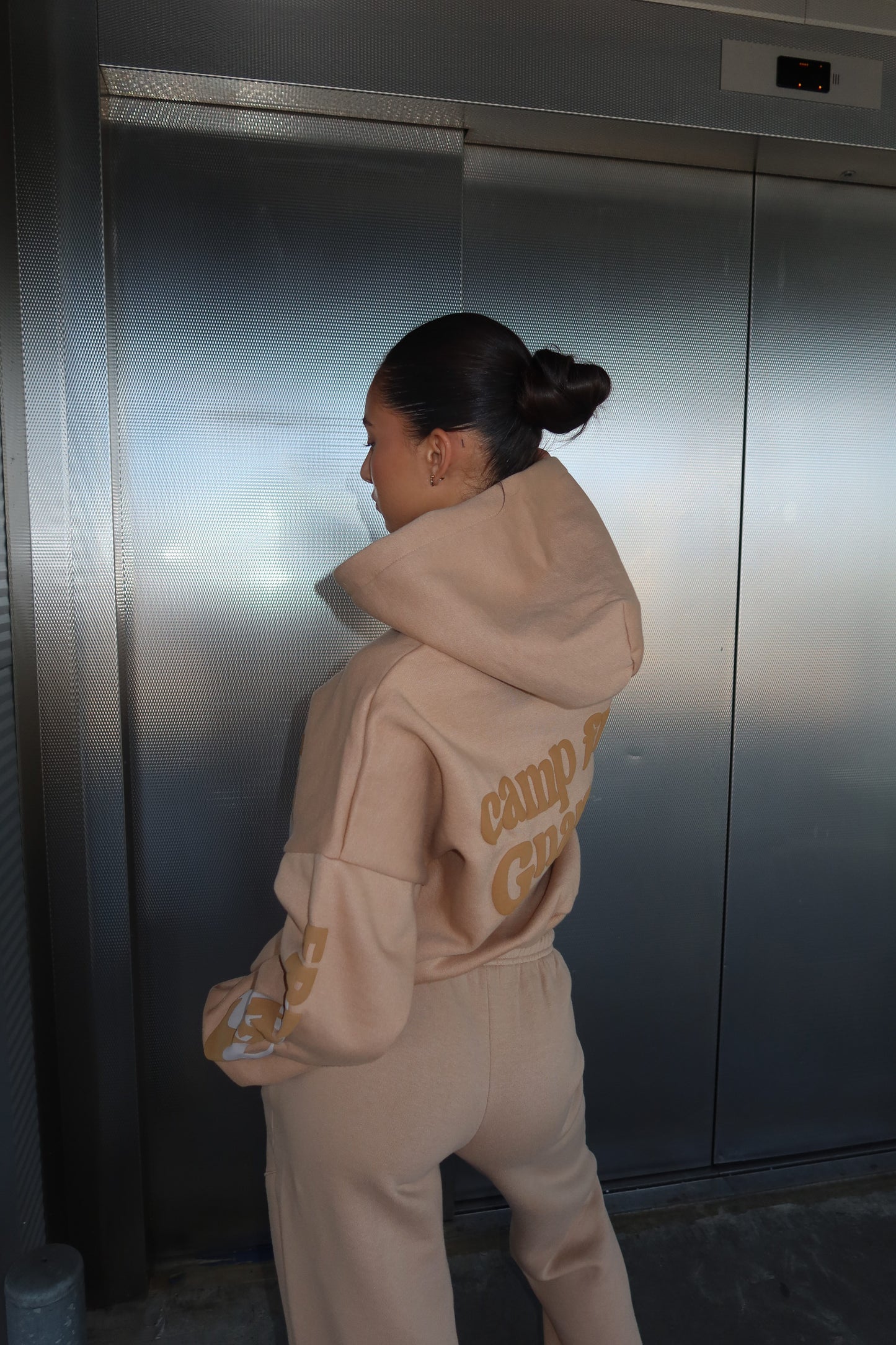 LUCKY ME HOODIE - SAND